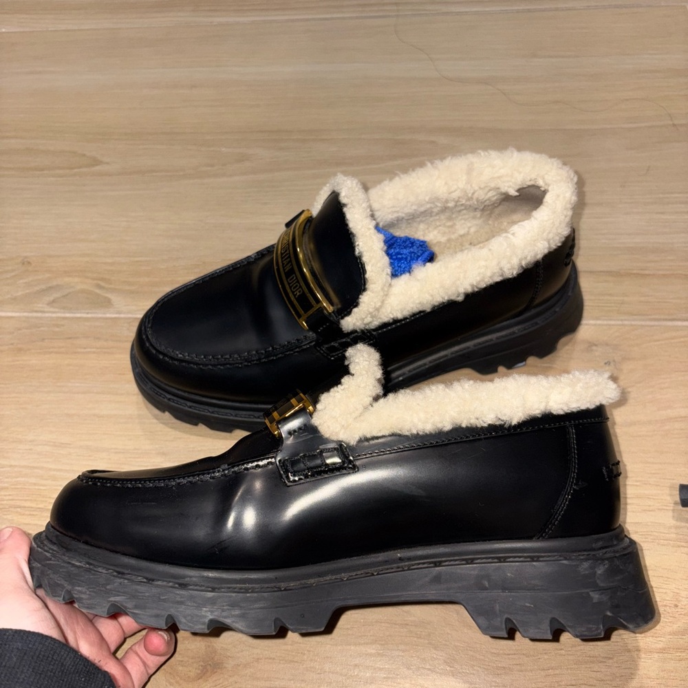 Christian Dior Shearling loafers - Picture 5 of 7
